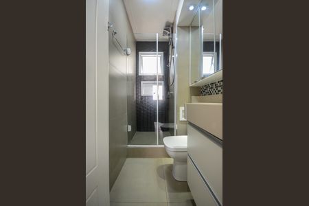 Apartamento à venda com 55m², 2 quartos e 1 vaga Apartamento à venda com 55m², 2 quartos e 1 vagaBanheiro