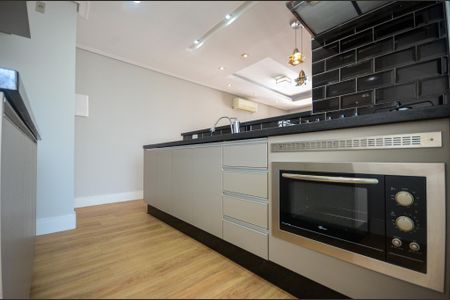 Apartamento à venda com 55m², 2 quartos e 1 vaga Apartamento à venda com 55m², 2 quartos e 1 vagaCozinha