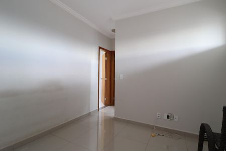 Sala de apartamento para alugar com 2 quartos, 57m² em Santa Mônica, Uberlândia