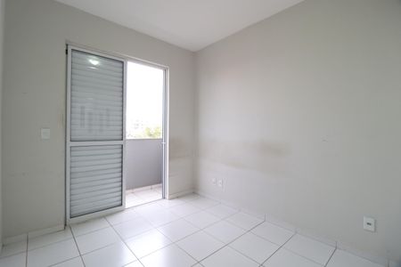 Quarto 2 - Suíte de apartamento para alugar com 2 quartos, 57m² em Santa Mônica, Uberlândia