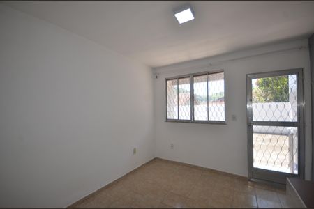 Sala de apartamento para alugar com 2 quartos, 55m² em Praça Seca, Rio de Janeiro