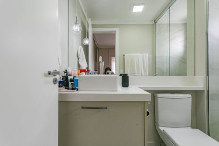 Apartamento à venda com 64m², 2 quartos e 1 vagaBanheiro da Suíte