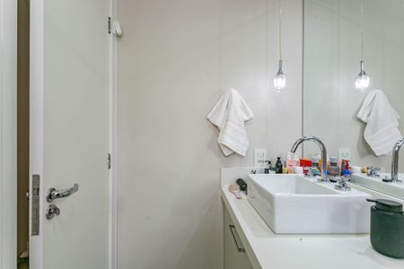 Apartamento à venda com 64m², 2 quartos e 1 vagaBanheiro da Suíte