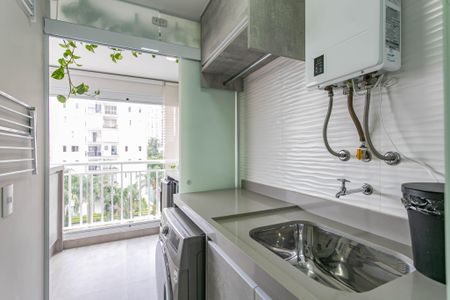 Apartamento à venda com 64m², 2 quartos e 1 vagaÁrea de Serviço