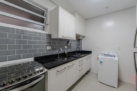 Cozinha de apartamento para alugar com 1 quarto, 36m² em Bela Vista, São Paulo