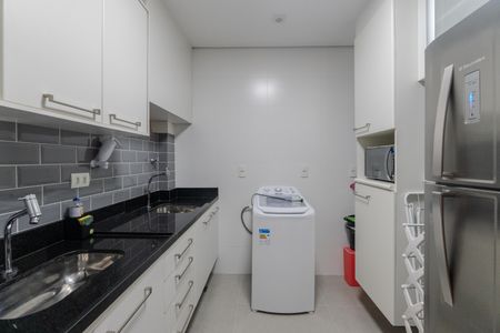 Cozinha de apartamento para alugar com 1 quarto, 36m² em Bela Vista, São Paulo
