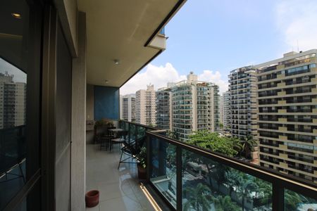 Apartamento à venda com 78m², 2 quartos e 1 vagaSala - Varanda