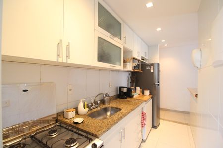 Apartamento à venda com 78m², 2 quartos e 1 vagaCozinha