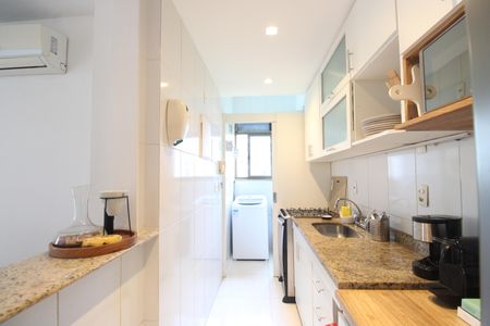 Apartamento à venda com 78m², 2 quartos e 1 vagaCozinha