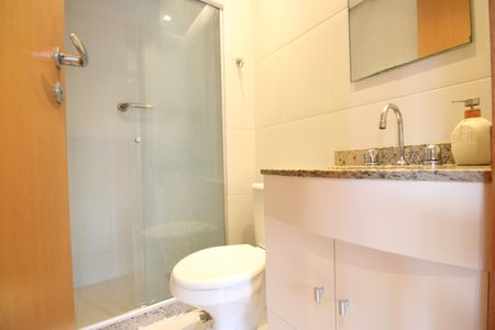 Apartamento à venda com 78m², 2 quartos e 1 vagaBanheiro social