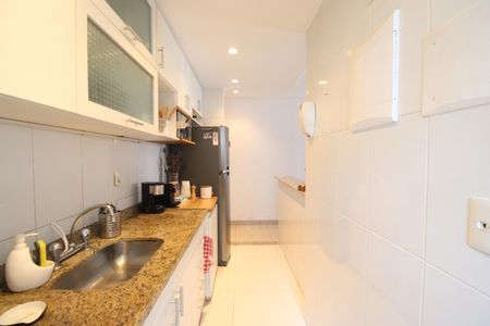 Apartamento à venda com 78m², 2 quartos e 1 vagaCozinha
