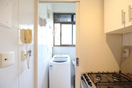 Apartamento à venda com 78m², 2 quartos e 1 vagaÁrea de serviço