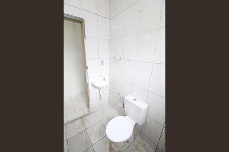 Banheiro de casa para alugar com 1 quarto, 60m² em Vila Tesouro, São José dos Campos