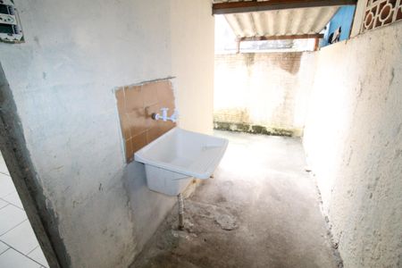 Casa para alugar com 60m², 1 quarto e 1 vagaÁrea de Serviço