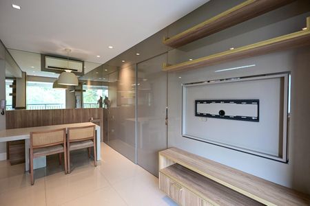 Sala de apartamento para alugar com 1 quarto, 40m² em Vila Andrade, São Paulo