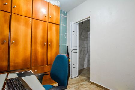 Casa à venda com 178m², 4 quartos e 1 vaga Casa à venda com 178m², 4 quartos e 1 vagaQuarto Suíte