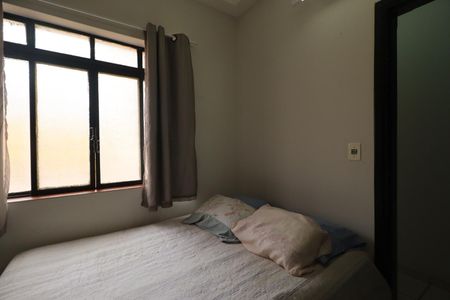 Quarto 1 de apartamento para alugar com 4 quartos, 27m² em Centro, Ribeirão Preto