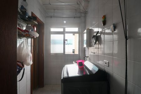 Apartamento para alugar com 75m², 2 quartos e 1 vagaÁrea de Serviço