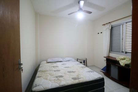 Quarto de apartamento para alugar com 2 quartos, 75m² em Jardim Tres Marias, Guarujá