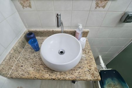 Apartamento para alugar com 75m², 2 quartos e 1 vagaBanheiro Social