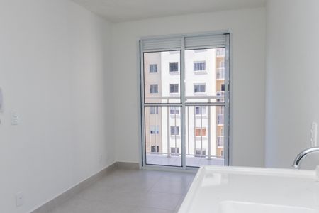 Apartamento à venda com 26m², 1 quarto e sem vaga Apartamento à venda com 26m², 1 quarto e sem vagaSala