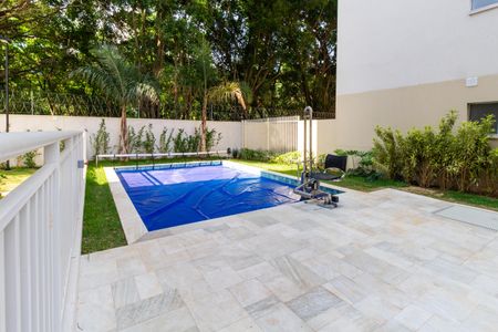 Apartamento à venda com 26m², 1 quarto e sem vaga Apartamento à venda com 26m², 1 quarto e sem vagaÁrea comum - Piscina