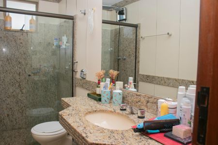 Apartamento à venda com 147m², 3 quartos e 3 vagasBanheiro Social