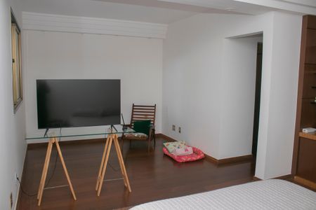 Apartamento à venda com 147m², 3 quartos e 3 vagasSuíte