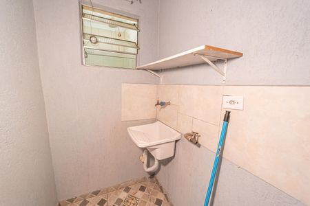 Casa para alugar com 54m², 1 quarto e sem vaga Casa para alugar com 54m², 1 quarto e sem vagaÁrea de Serviço