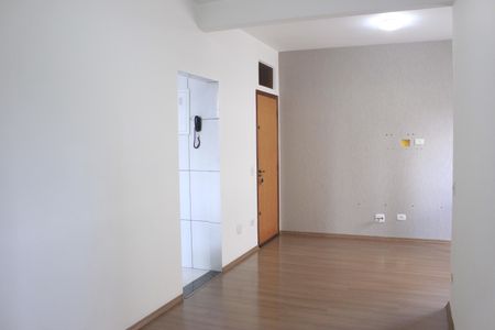 Sala de apartamento para alugar com 2 quartos, 56m² em Picanço, Guarulhos