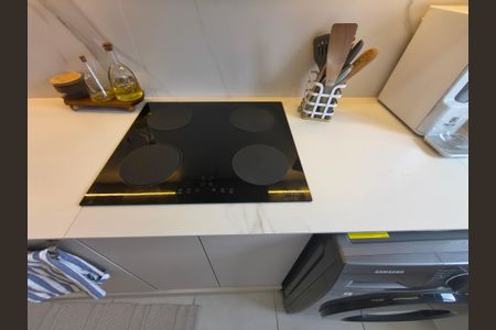 Apartamento à venda com 43m², 2 quartos e 1 vaga Apartamento à venda com 43m², 2 quartos e 1 vagaCozinha