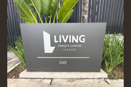 Apartamento à venda com 43m², 2 quartos e 1 vaga Apartamento à venda com 43m², 2 quartos e 1 vagaFachada do Prédio