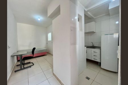 Quarto de kitnet/studio para alugar com 1 quarto, 27m² em Cidade Universitária, Campinas