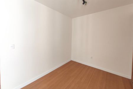 Sala de apartamento à venda com 2 quartos, 41m² em Jardim Esmeraldina, Campinas