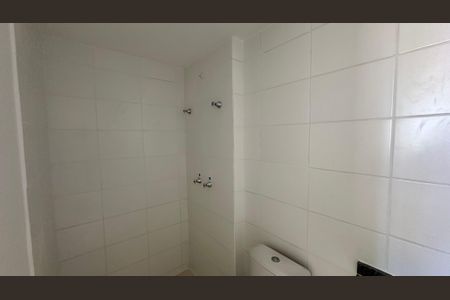 Apartamento à venda com 54m², 2 quartos e 1 vaga Apartamento à venda com 54m², 2 quartos e 1 vagaBanheiro do Quarto 2