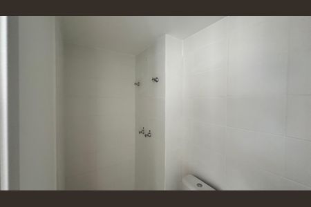 Apartamento à venda com 54m², 2 quartos e 1 vaga Apartamento à venda com 54m², 2 quartos e 1 vagaBanheiro