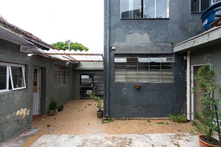 Casa para alugar com 100m², 2 quartos e 3 vagasQuintal