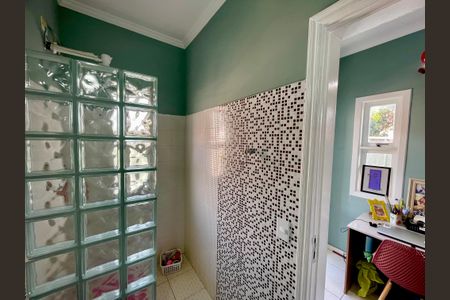 Casa à venda com 136m², 3 quartos e 3 vagas Casa à venda com 136m², 3 quartos e 3 vagasBanheiro 1