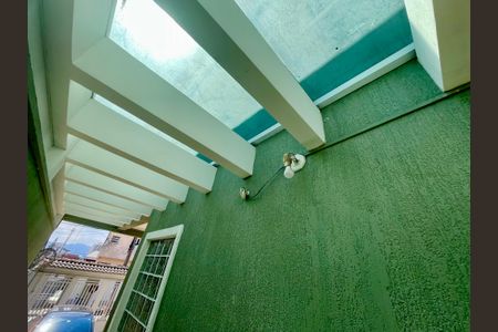 Casa à venda com 136m², 3 quartos e 3 vagas Casa à venda com 136m², 3 quartos e 3 vagasCorredor Externo