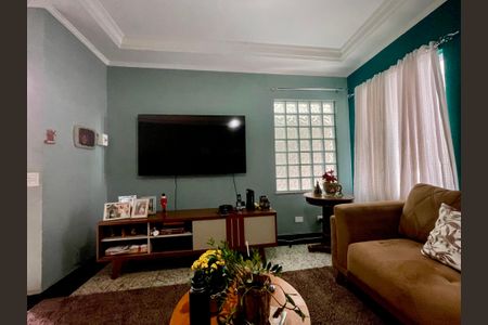 Casa à venda com 136m², 3 quartos e 3 vagas Casa à venda com 136m², 3 quartos e 3 vagasSala