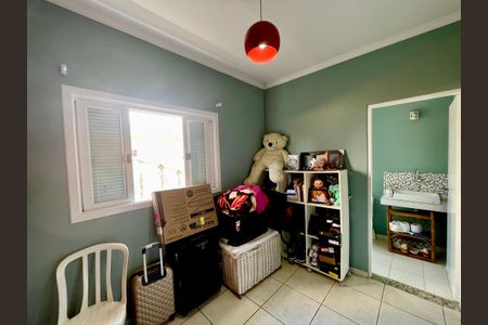 Casa à venda com 136m², 3 quartos e 3 vagas Casa à venda com 136m², 3 quartos e 3 vagasQuarto 3