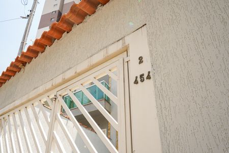 Casa para alugar com 180m², 2 quartos e 3 vagasFachada