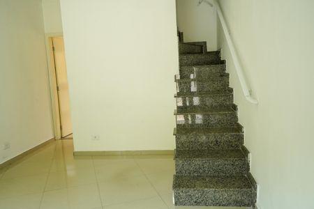 Casa para alugar com 180m², 2 quartos e 3 vagasSala