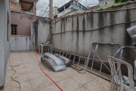 Casa para alugar com 192m², 2 quartos e 3 vagas Casa para alugar com 192m², 2 quartos e 3 vagasQuintal