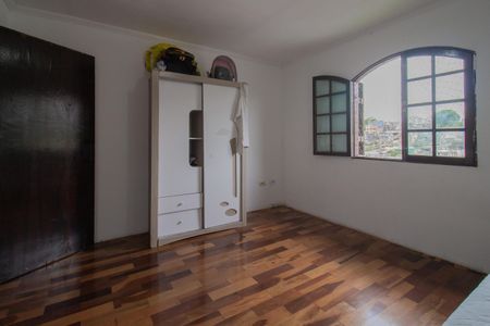 Casa para alugar com 192m², 2 quartos e 3 vagas Casa para alugar com 192m², 2 quartos e 3 vagasQuarto 1