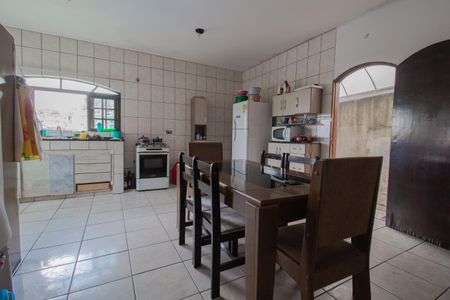 Casa para alugar com 192m², 2 quartos e 3 vagas Casa para alugar com 192m², 2 quartos e 3 vagasCozinha
