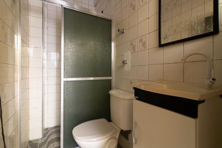 Banheiro de casa para alugar com 1 quarto, 40m² em Artur Alvim, São Paulo