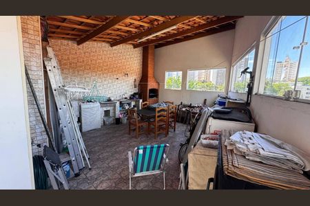 Casa à venda com 3 quartos, 144m² em Parque Fongaro, São Paulo