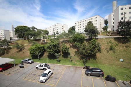 Vista de apartamento à venda com 2 quartos, 47m² em Califórnia, Contagem