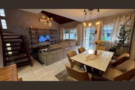 Casa de Condomínio à venda com 4 quartos, 128m² em Recreio dos Bandeirantes, Rio de Janeiro